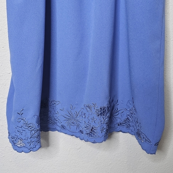 Hive & Honey Blue Mini Dress Adjustable Strap Embroidered Floral Size M Medium - Picture 4 of 12